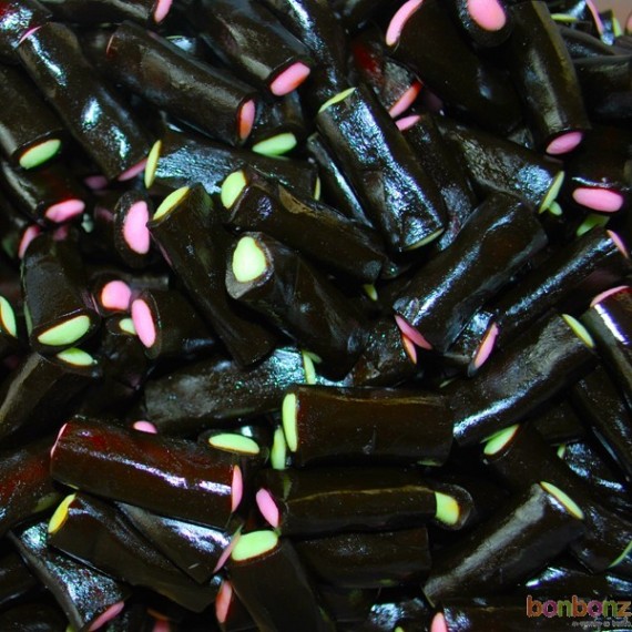 Bonbons Haribo, réglisse, pâte d'amande, confiserie noire